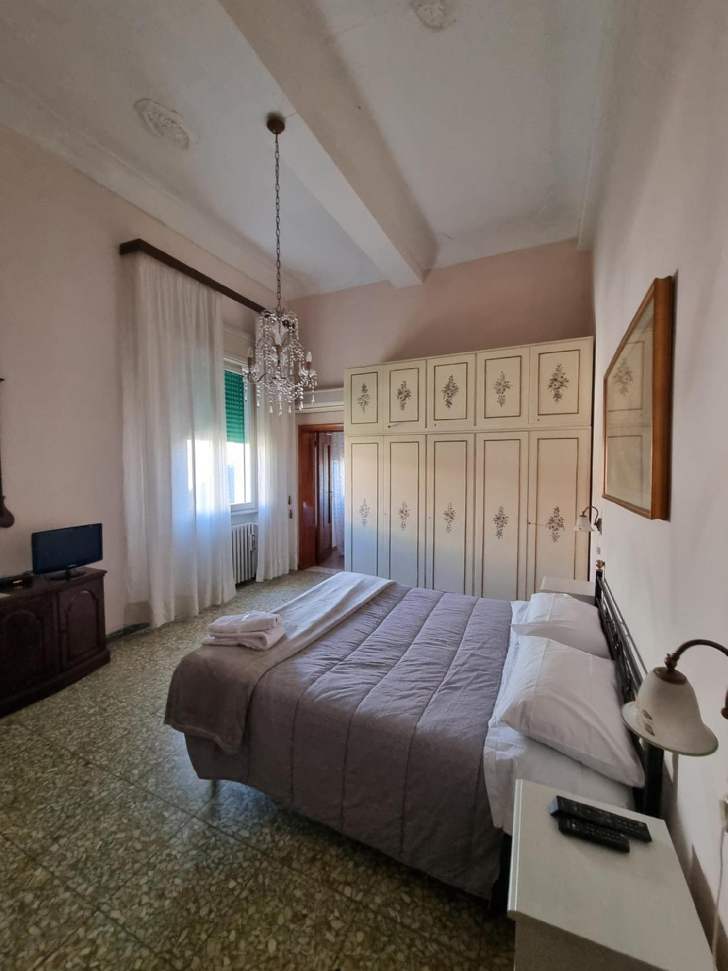 Bed and Breakfast Viaemilia Modena Exterior foto